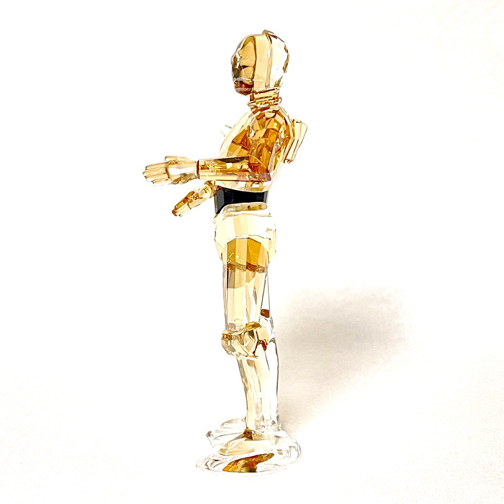 5473052 c3po b